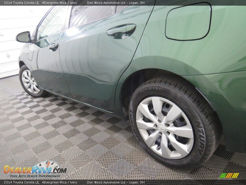 2014 Toyota Corolla LE 4Evergreen Mica / Ivory Photo #10