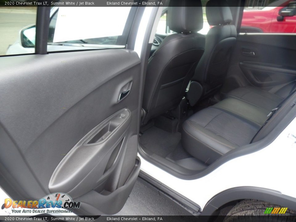 2020 Chevrolet Trax LT Summit White / Jet Black Photo #31