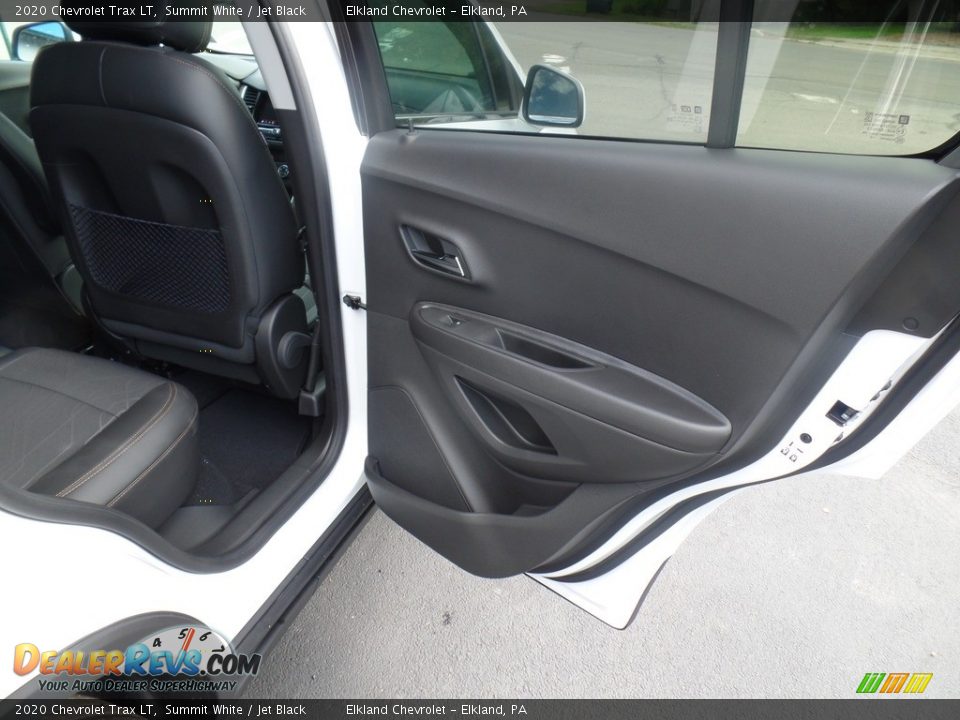 2020 Chevrolet Trax LT Summit White / Jet Black Photo #34