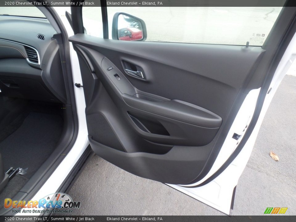 2020 Chevrolet Trax LT Summit White / Jet Black Photo #36