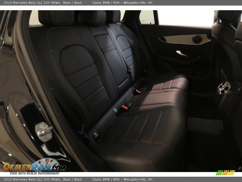 2019 Mercedes-Benz GLC 300 4Matic Black / Black Photo #21