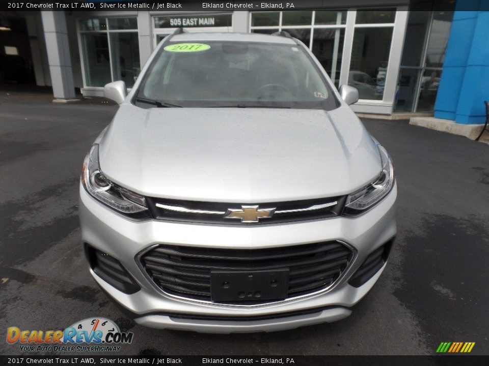 2017 Chevrolet Trax LT AWD Silver Ice Metallic / Jet Black Photo #2