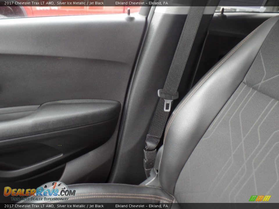 2017 Chevrolet Trax LT AWD Silver Ice Metallic / Jet Black Photo #30