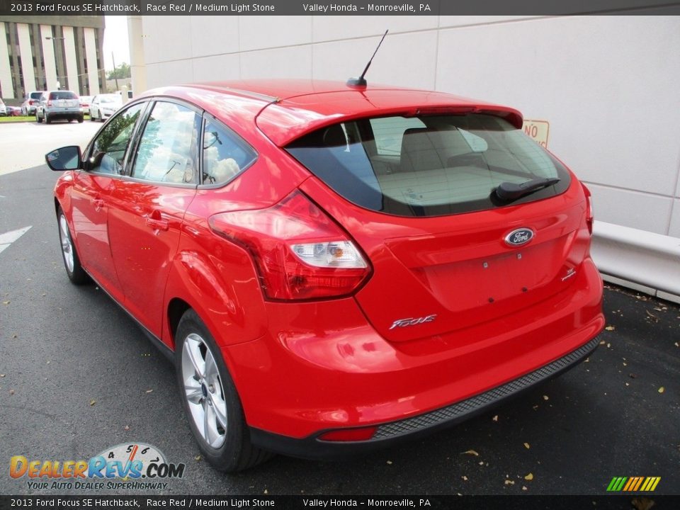 2013 Ford Focus SE Hatchback Race Red / Medium Light Stone Photo #3