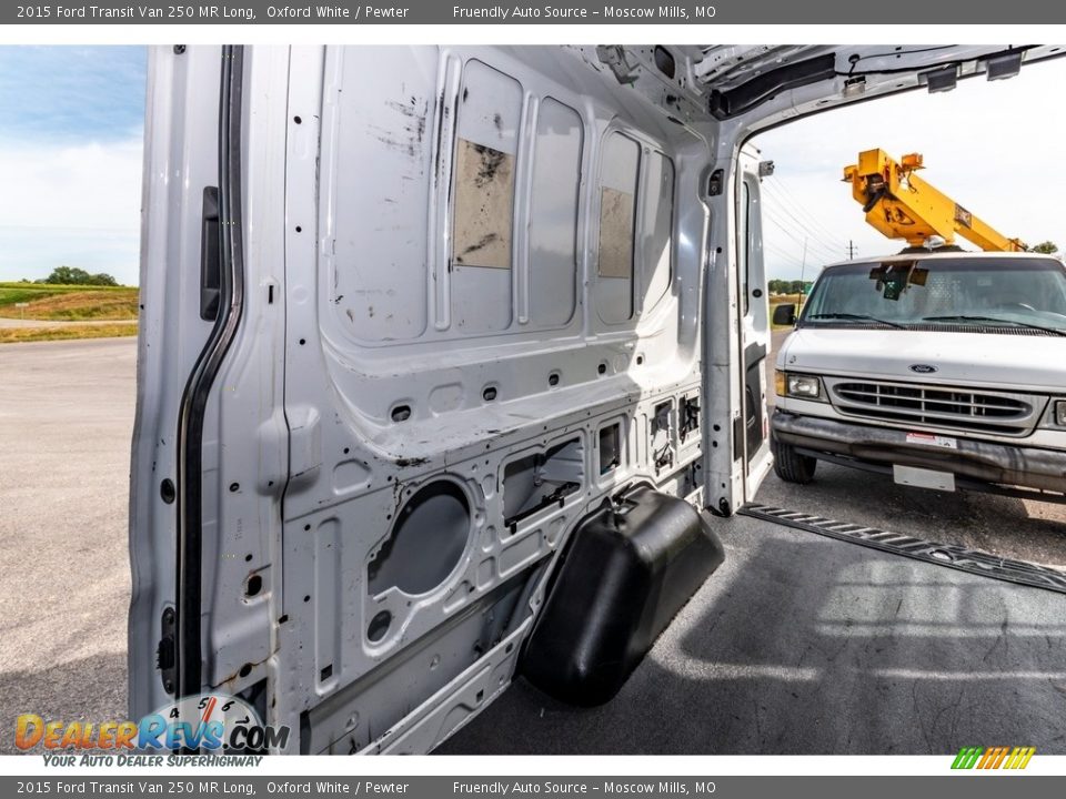 2015 Ford Transit Van 250 MR Long Oxford White / Pewter Photo #24