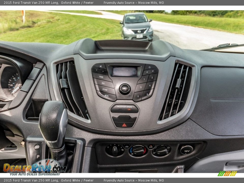 2015 Ford Transit Van 250 MR Long Oxford White / Pewter Photo #32