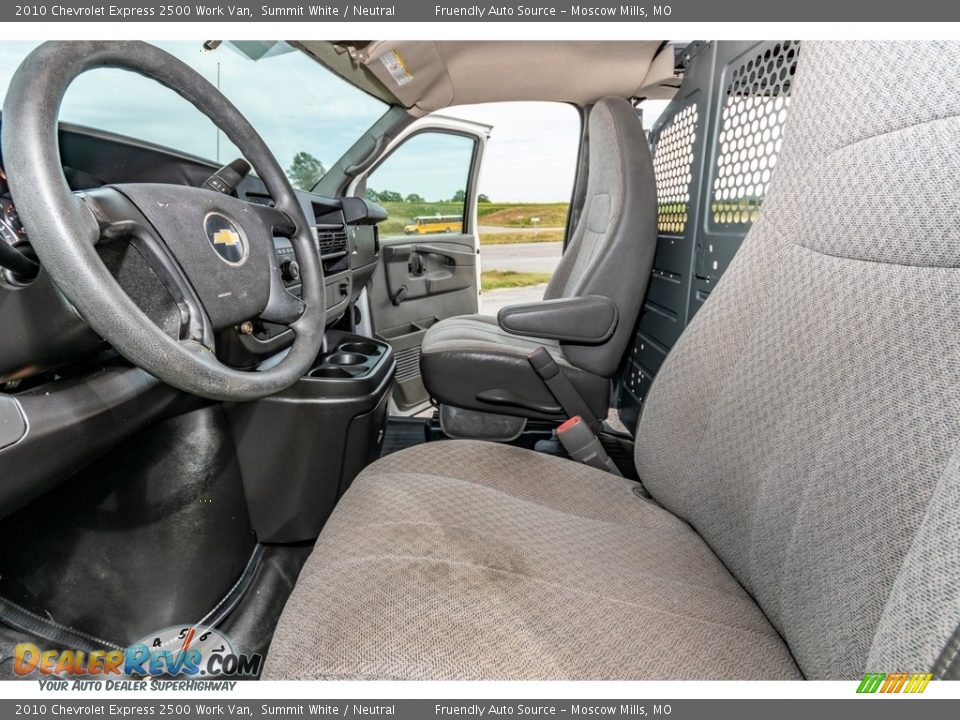 2010 Chevrolet Express 2500 Work Van Summit White / Neutral Photo #18