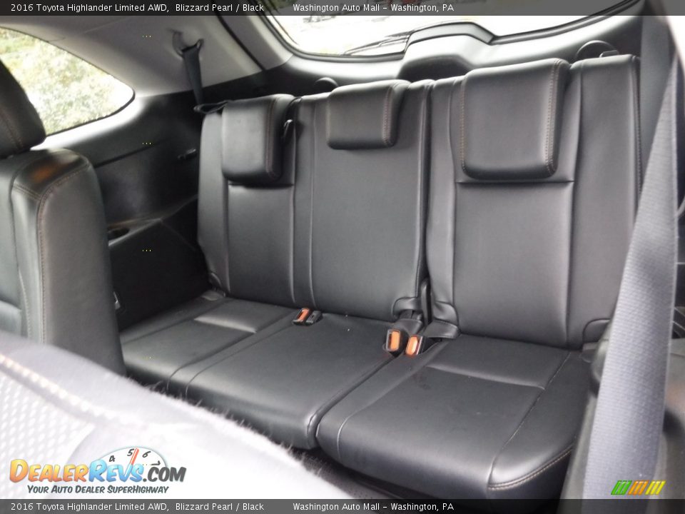 2016 Toyota Highlander Limited AWD Blizzard Pearl / Black Photo #26