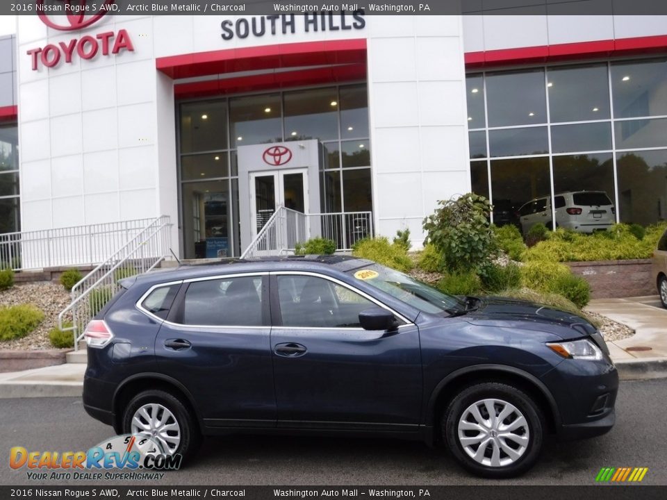 2016 Nissan Rogue S AWD Arctic Blue Metallic / Charcoal Photo #2