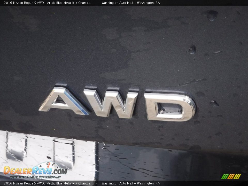 2016 Nissan Rogue S AWD Arctic Blue Metallic / Charcoal Photo #10