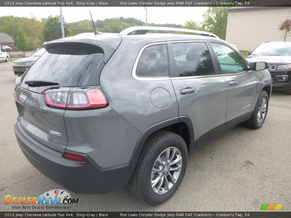 2019 Jeep Cherokee Latitude Plus 4x4 Sting-Gray / Black Photo #5