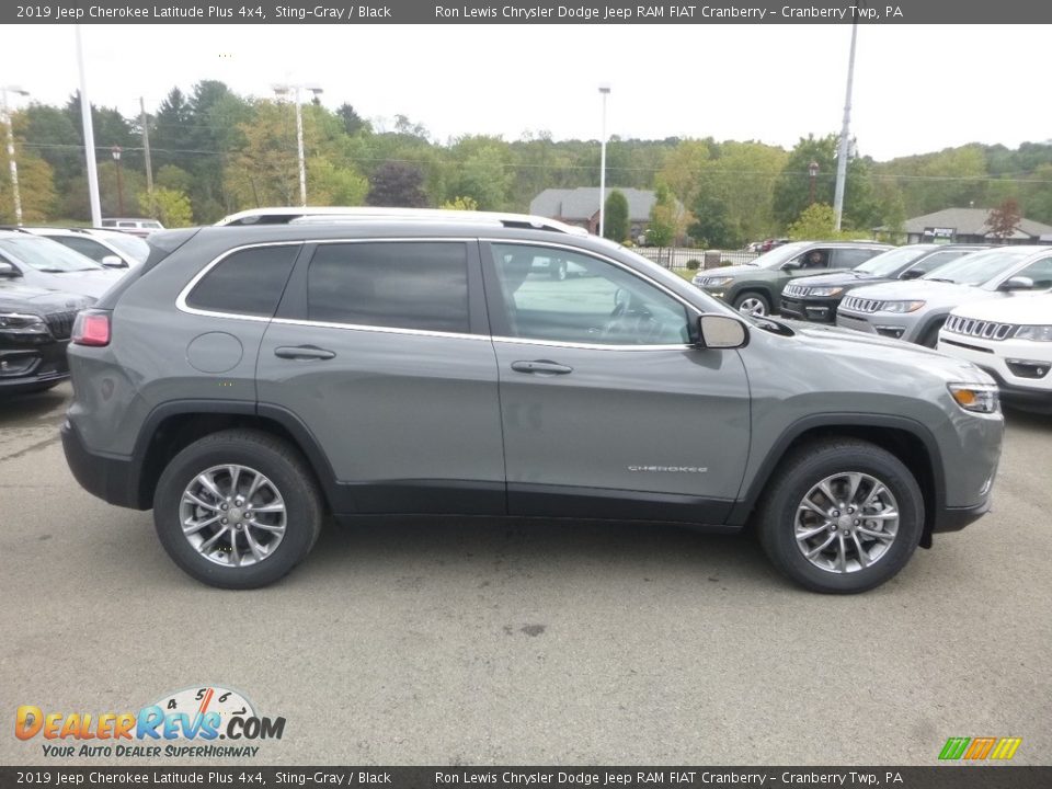 2019 Jeep Cherokee Latitude Plus 4x4 Sting-Gray / Black Photo #6