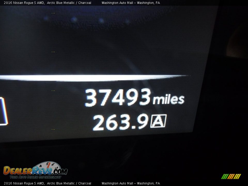 2016 Nissan Rogue S AWD Arctic Blue Metallic / Charcoal Photo #24