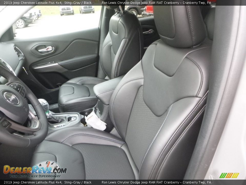 2019 Jeep Cherokee Latitude Plus 4x4 Sting-Gray / Black Photo #15