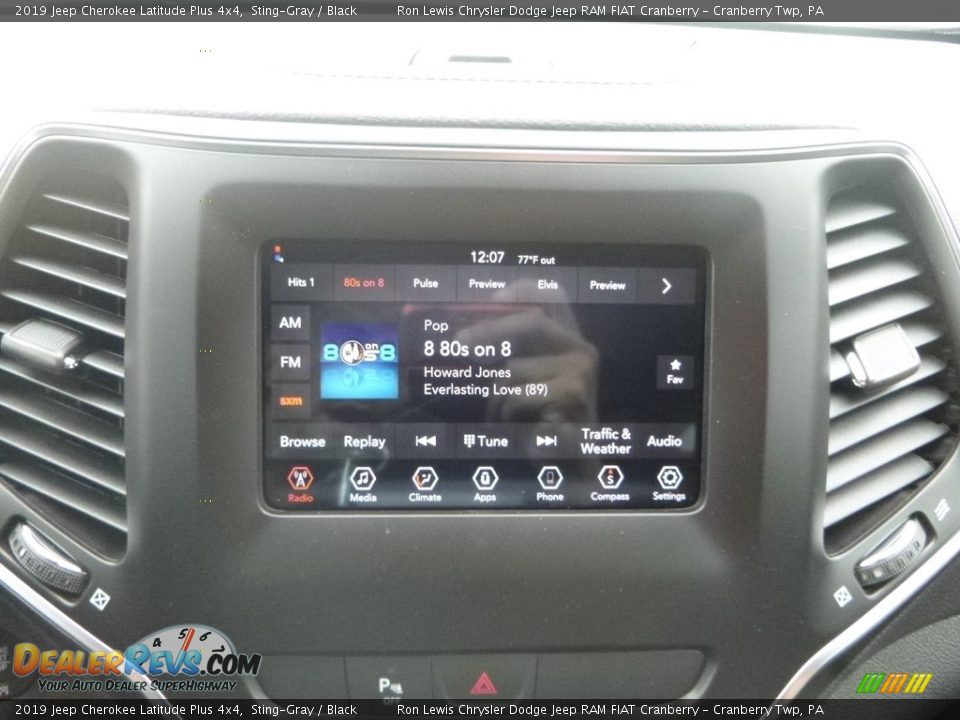 2019 Jeep Cherokee Latitude Plus 4x4 Sting-Gray / Black Photo #16