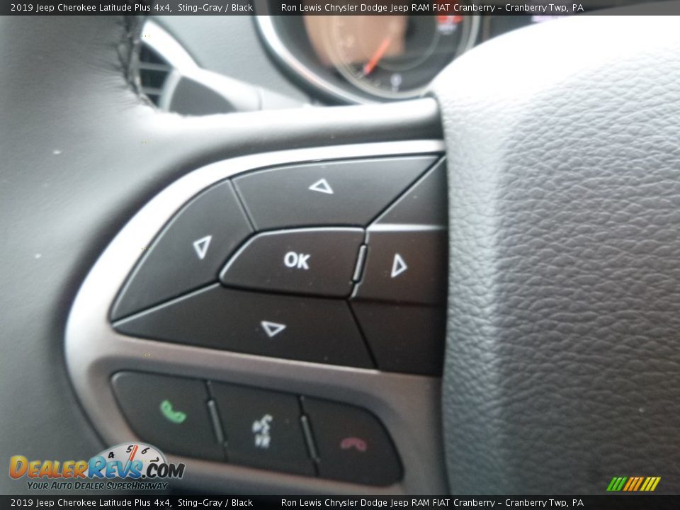 2019 Jeep Cherokee Latitude Plus 4x4 Sting-Gray / Black Photo #19