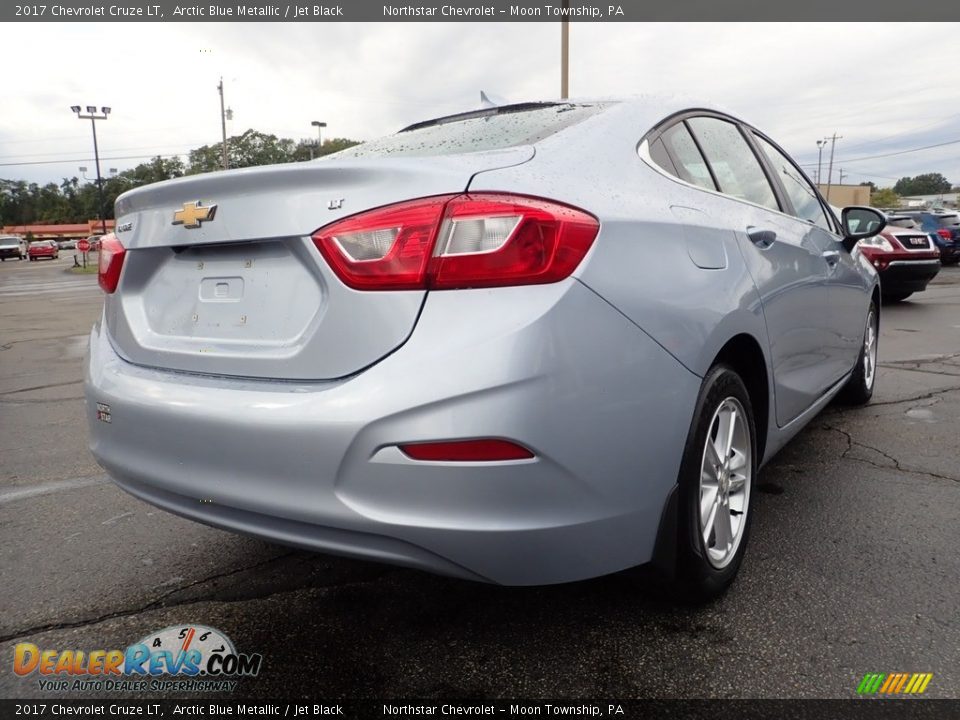 2017 Chevrolet Cruze LT Arctic Blue Metallic / Jet Black Photo #8