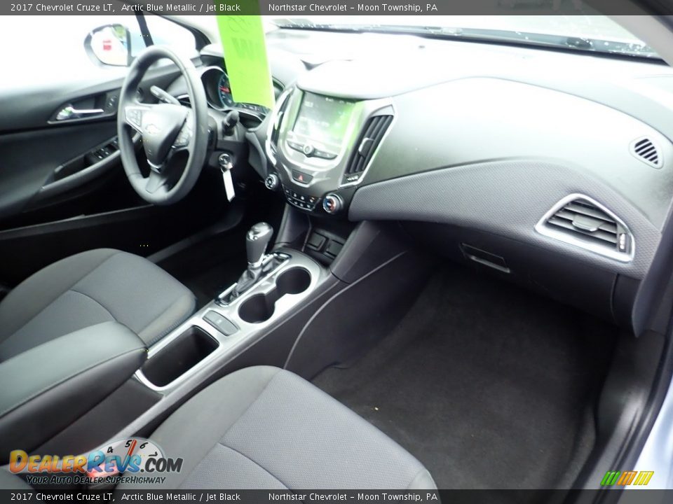 2017 Chevrolet Cruze LT Arctic Blue Metallic / Jet Black Photo #16