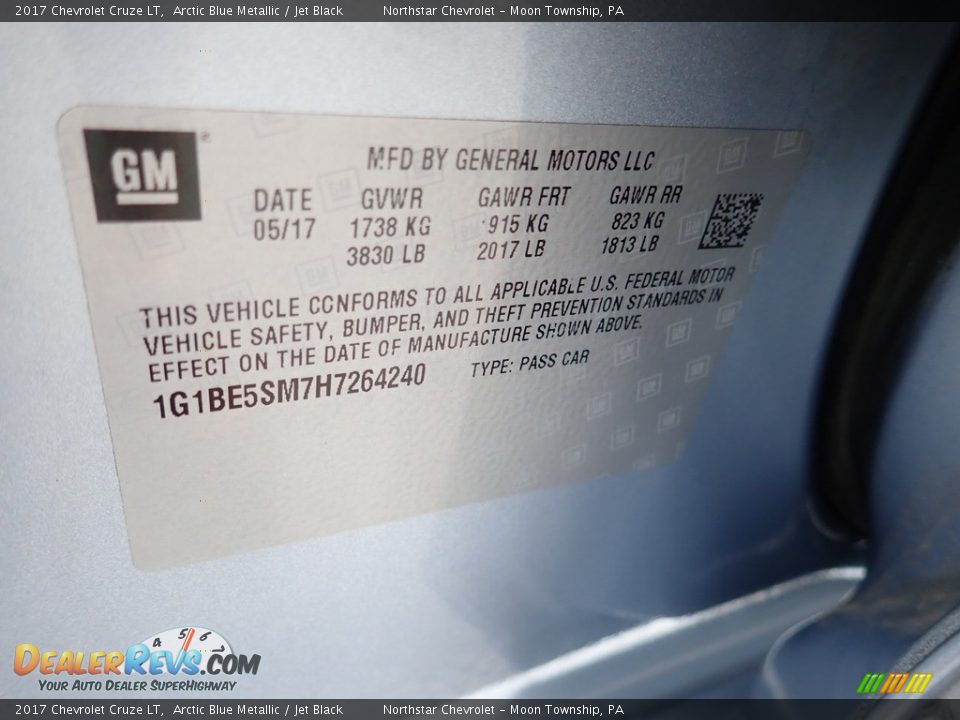 2017 Chevrolet Cruze LT Arctic Blue Metallic / Jet Black Photo #28