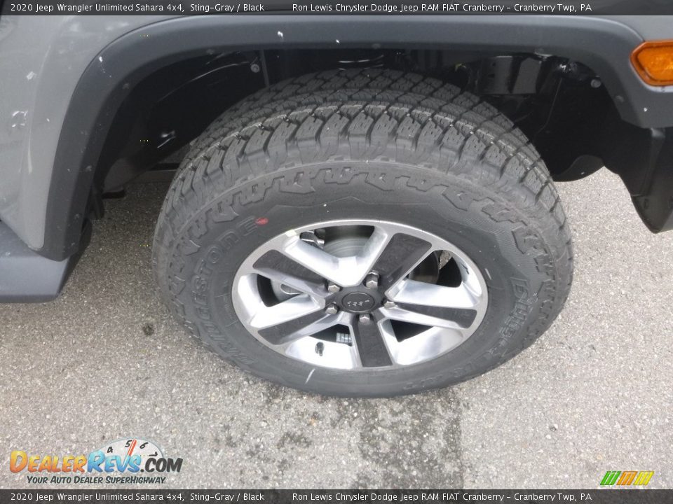 2020 Jeep Wrangler Unlimited Sahara 4x4 Sting-Gray / Black Photo #10