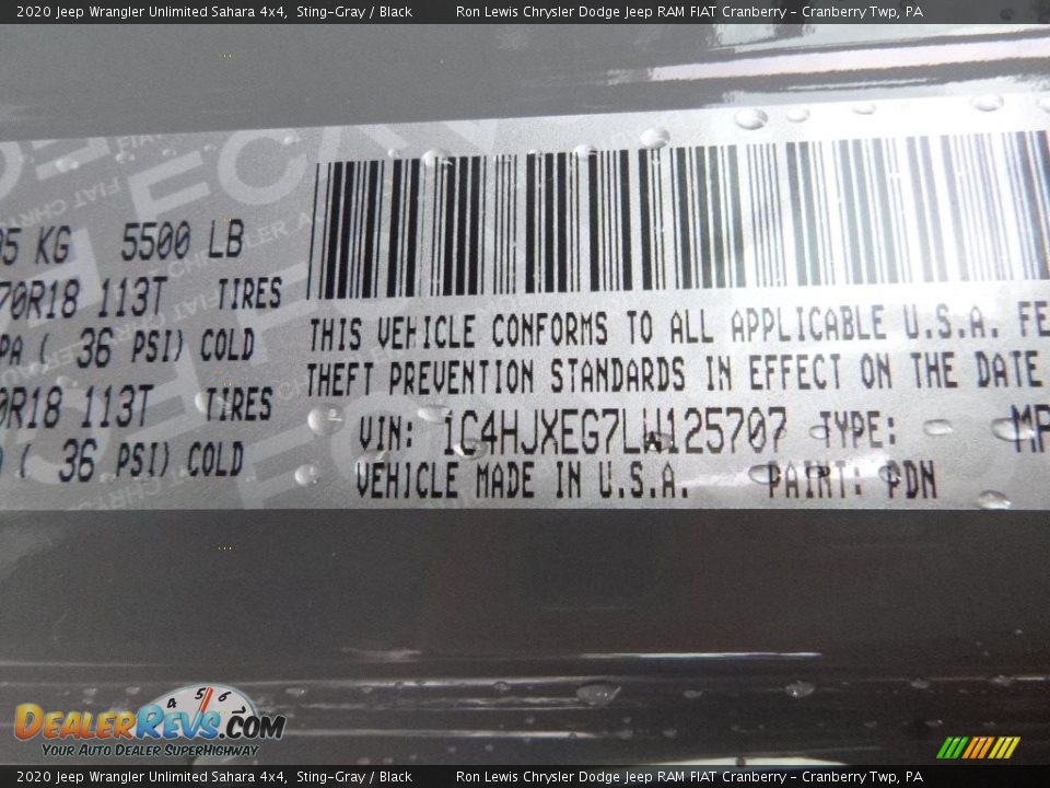 2020 Jeep Wrangler Unlimited Sahara 4x4 Sting-Gray / Black Photo #17