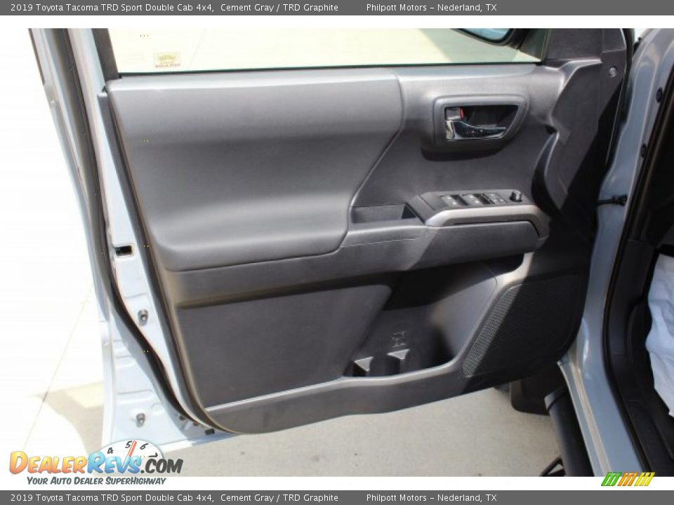 2019 Toyota Tacoma TRD Sport Double Cab 4x4 Cement Gray / TRD Graphite Photo #9