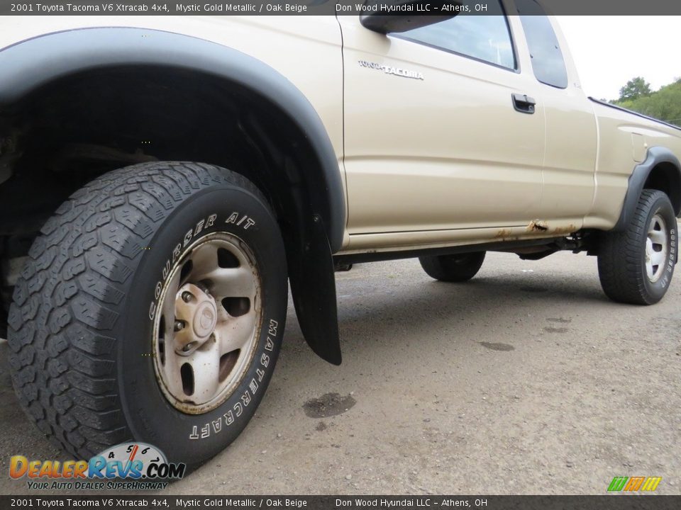 2001 Toyota Tacoma V6 Xtracab 4x4 Mystic Gold Metallic / Oak Beige Photo #8