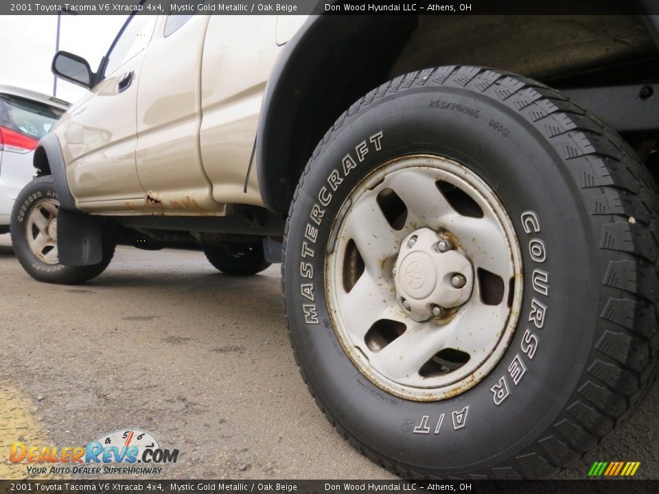 2001 Toyota Tacoma V6 Xtracab 4x4 Mystic Gold Metallic / Oak Beige Photo #10