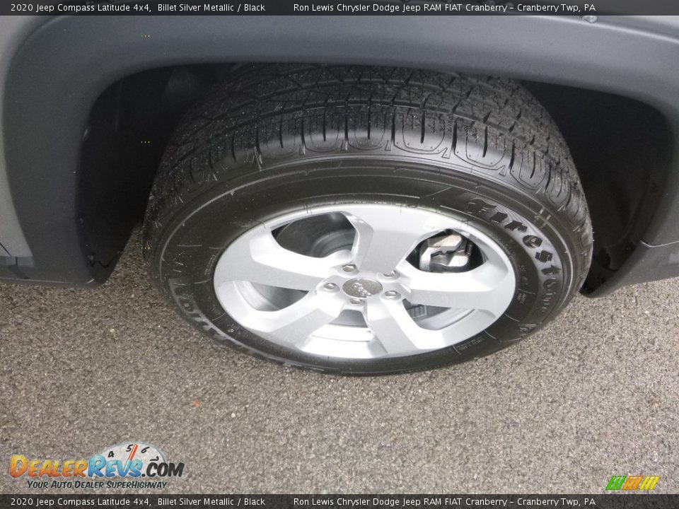 2020 Jeep Compass Latitude 4x4 Billet Silver Metallic / Black Photo #9