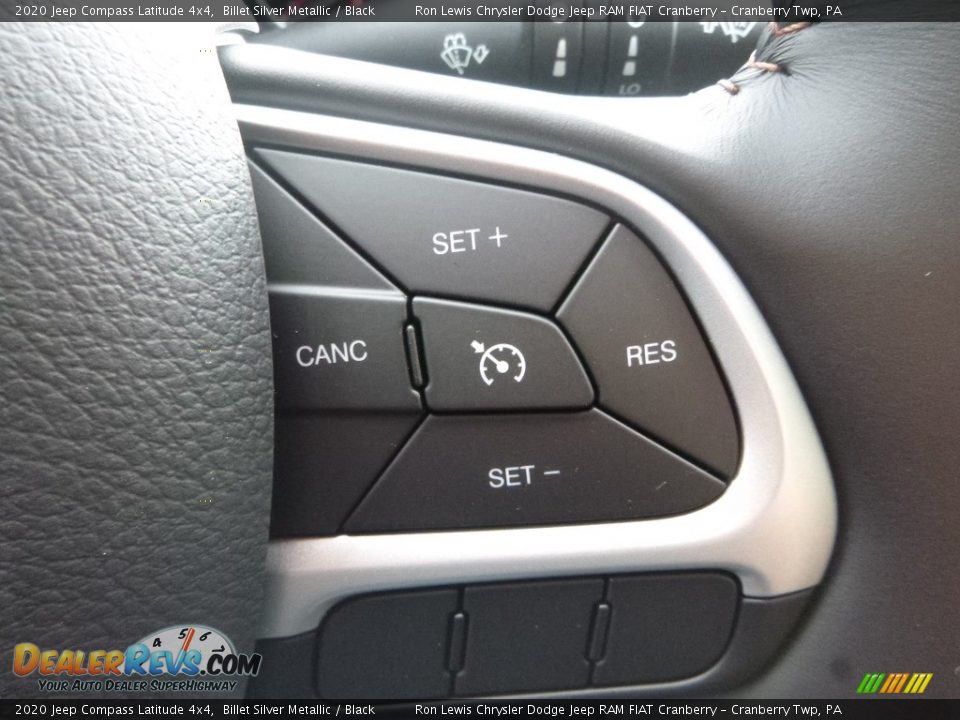 2020 Jeep Compass Latitude 4x4 Steering Wheel Photo #18