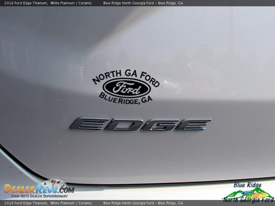 2019 Ford Edge Titanium White Platinum / Ceramic Photo #35