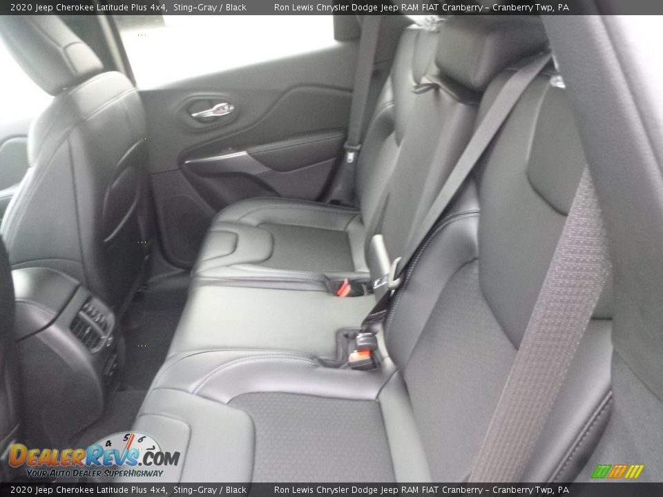 2020 Jeep Cherokee Latitude Plus 4x4 Sting-Gray / Black Photo #12