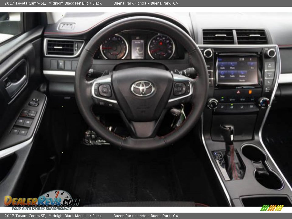 2017 Toyota Camry SE Midnight Black Metallic / Black Photo #5