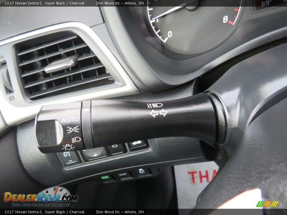 2017 Nissan Sentra S Super Black / Charcoal Photo #29