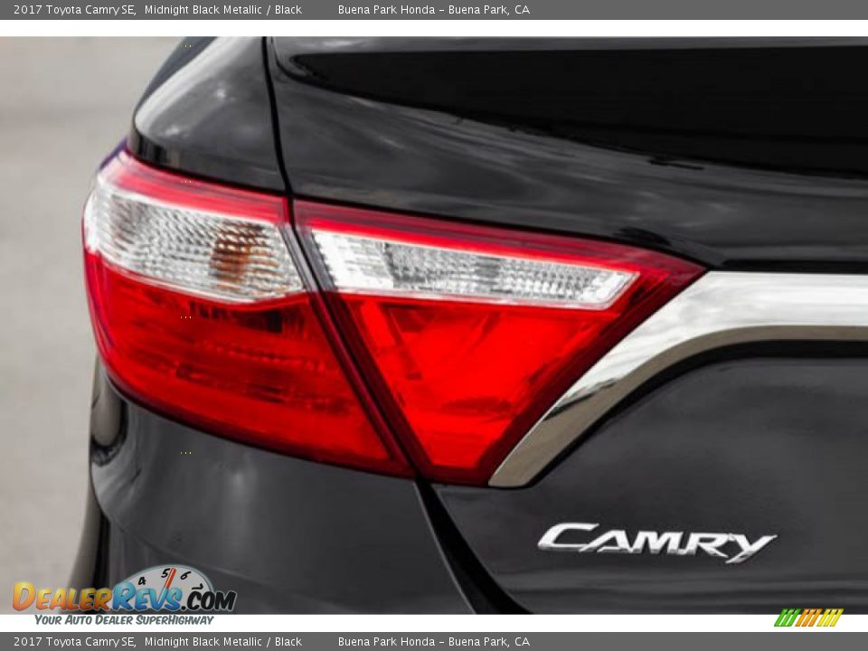 2017 Toyota Camry SE Midnight Black Metallic / Black Photo #10