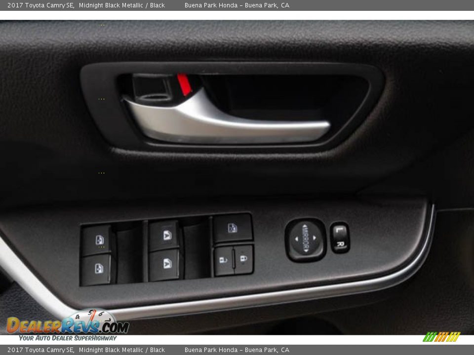 2017 Toyota Camry SE Midnight Black Metallic / Black Photo #26
