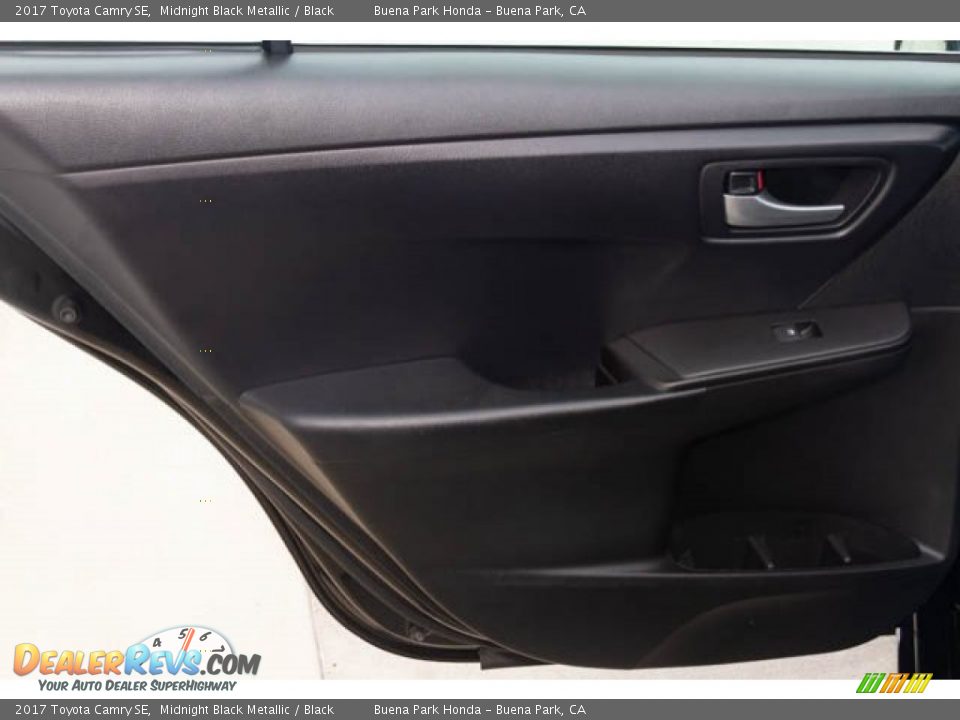 2017 Toyota Camry SE Midnight Black Metallic / Black Photo #27