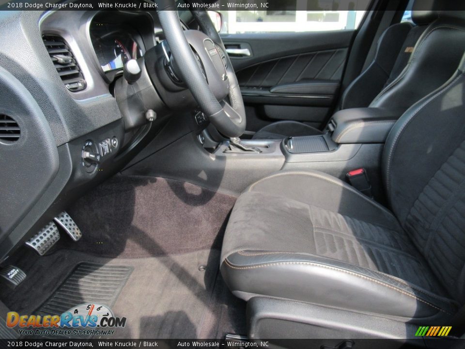 2018 Dodge Charger Daytona White Knuckle / Black Photo #9