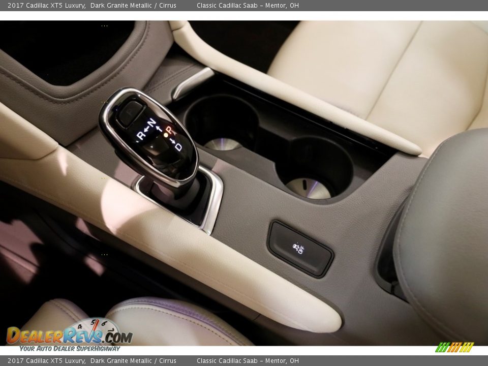 2017 Cadillac XT5 Luxury Dark Granite Metallic / Cirrus Photo #17