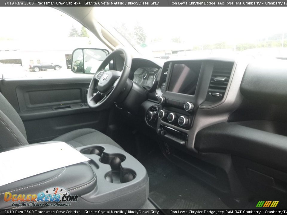 2019 Ram 2500 Tradesman Crew Cab 4x4 Granite Crystal Metallic / Black/Diesel Gray Photo #11