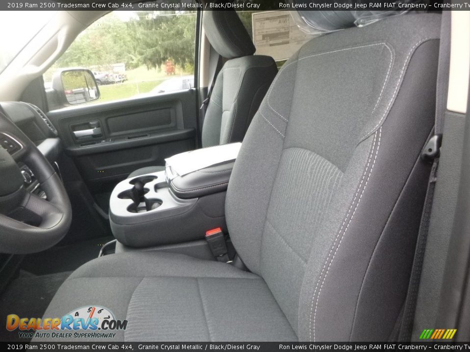 2019 Ram 2500 Tradesman Crew Cab 4x4 Granite Crystal Metallic / Black/Diesel Gray Photo #16