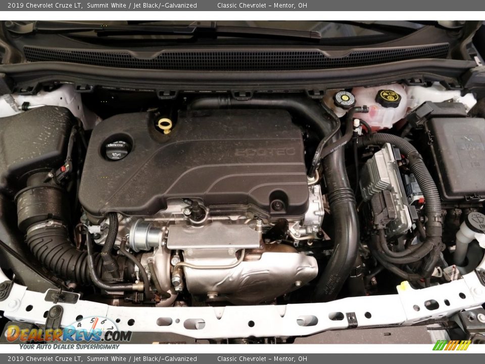 2019 Chevrolet Cruze LT Summit White / Jet Black/­Galvanized Photo #23