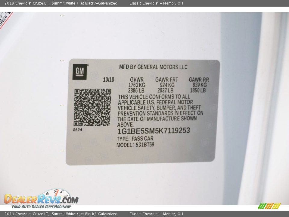 2019 Chevrolet Cruze LT Summit White / Jet Black/­Galvanized Photo #24