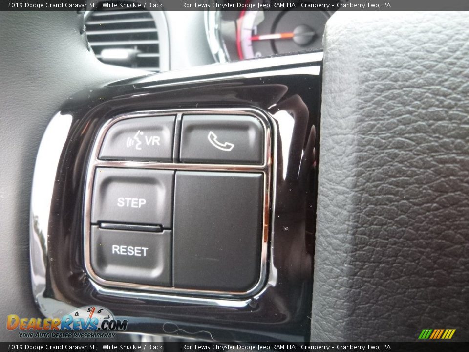 2019 Dodge Grand Caravan SE White Knuckle / Black Photo #19