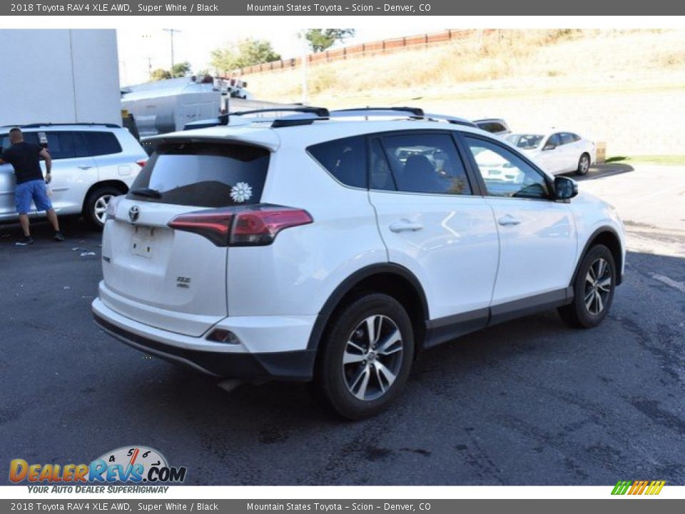 2018 Toyota RAV4 XLE AWD Super White / Black Photo #6