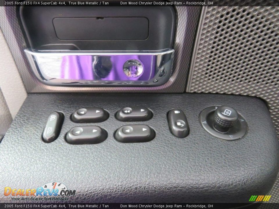 2005 Ford F150 FX4 SuperCab 4x4 True Blue Metallic / Tan Photo #17