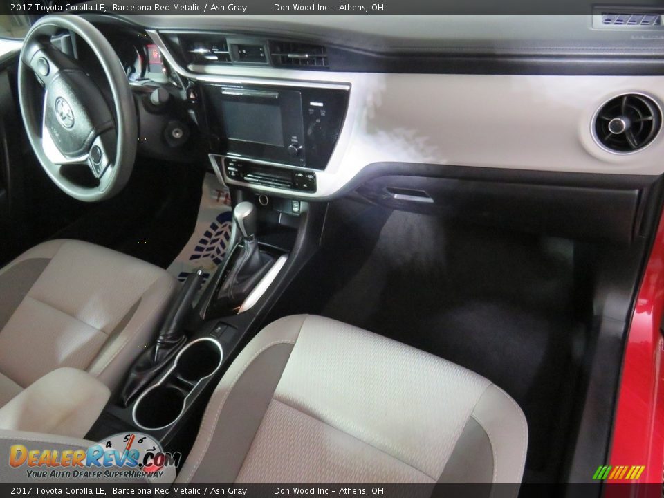 2017 Toyota Corolla LE Barcelona Red Metalic / Ash Gray Photo #26