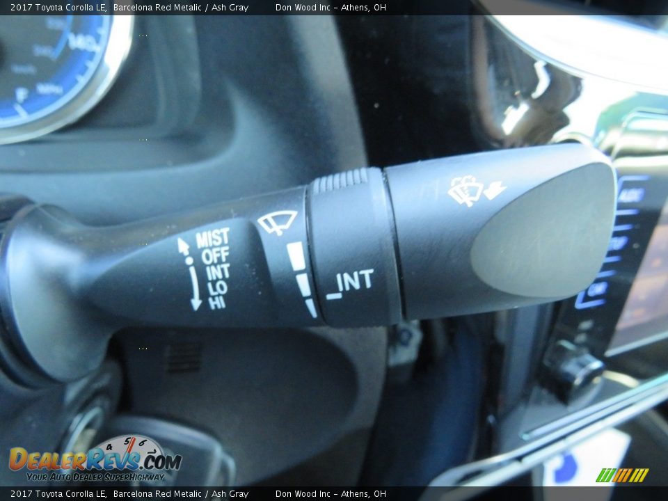 2017 Toyota Corolla LE Barcelona Red Metalic / Ash Gray Photo #30