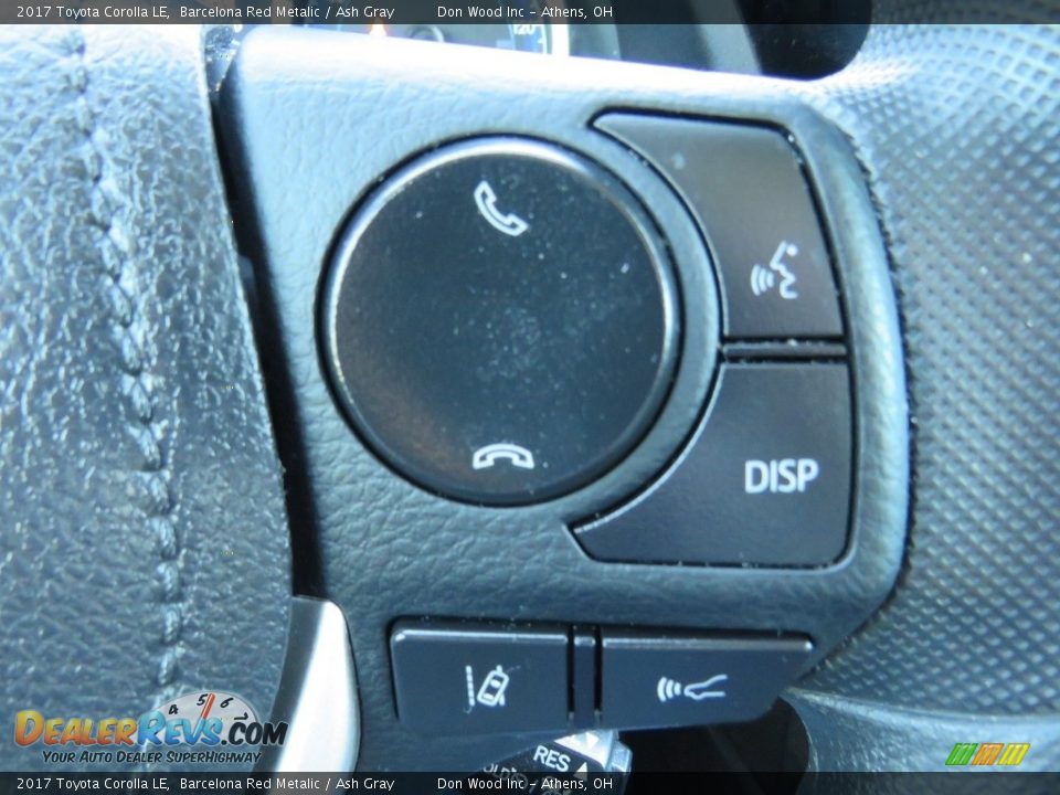 2017 Toyota Corolla LE Barcelona Red Metalic / Ash Gray Photo #32