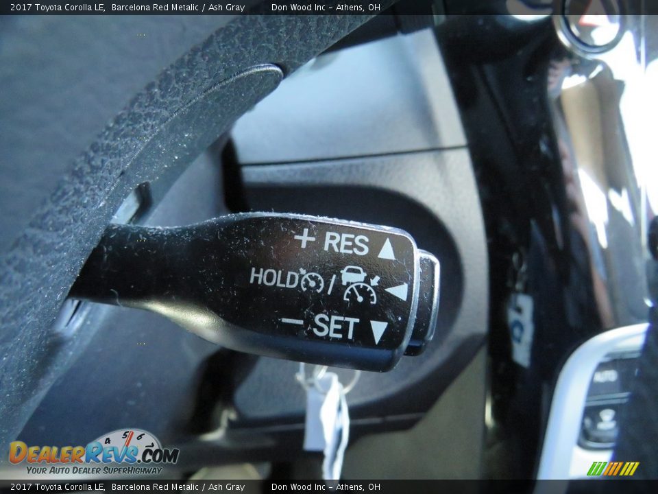 2017 Toyota Corolla LE Barcelona Red Metalic / Ash Gray Photo #33